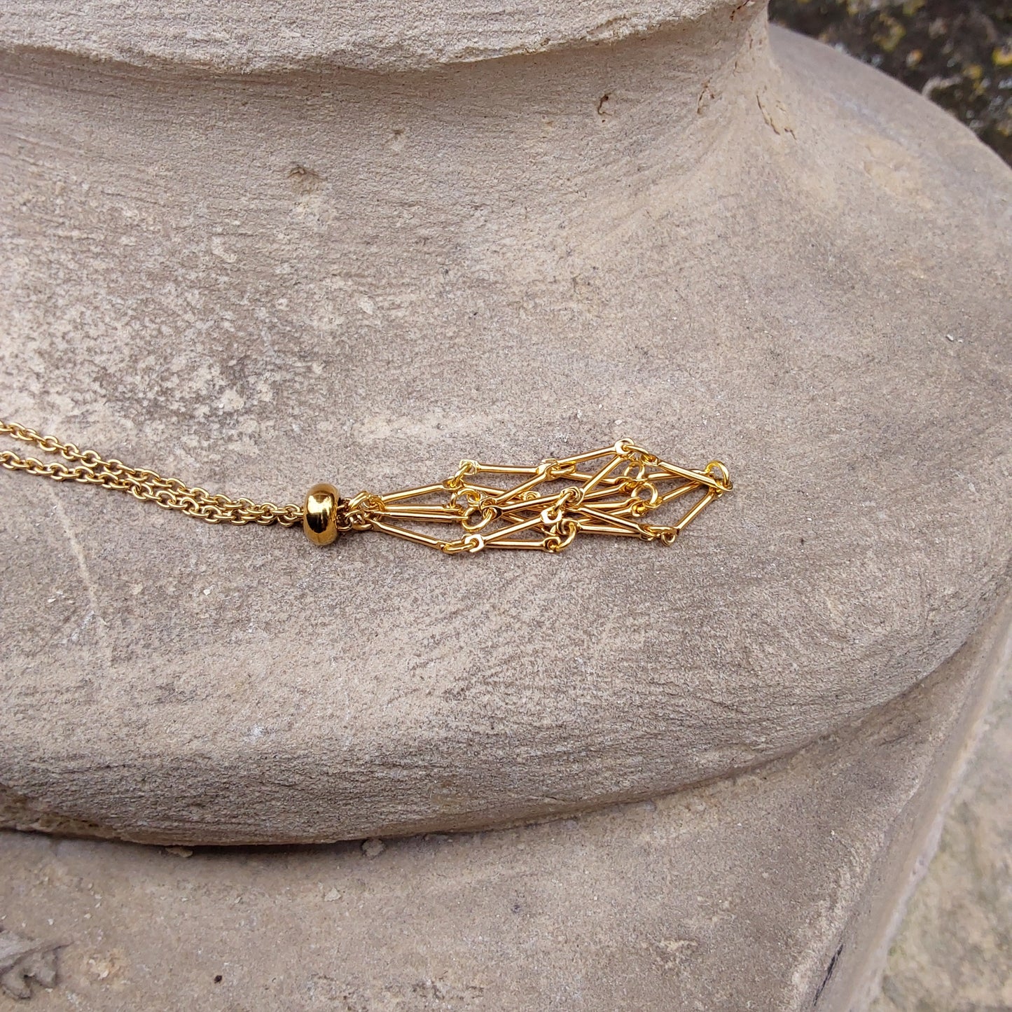 Collier filet en acier inoxydable dorée