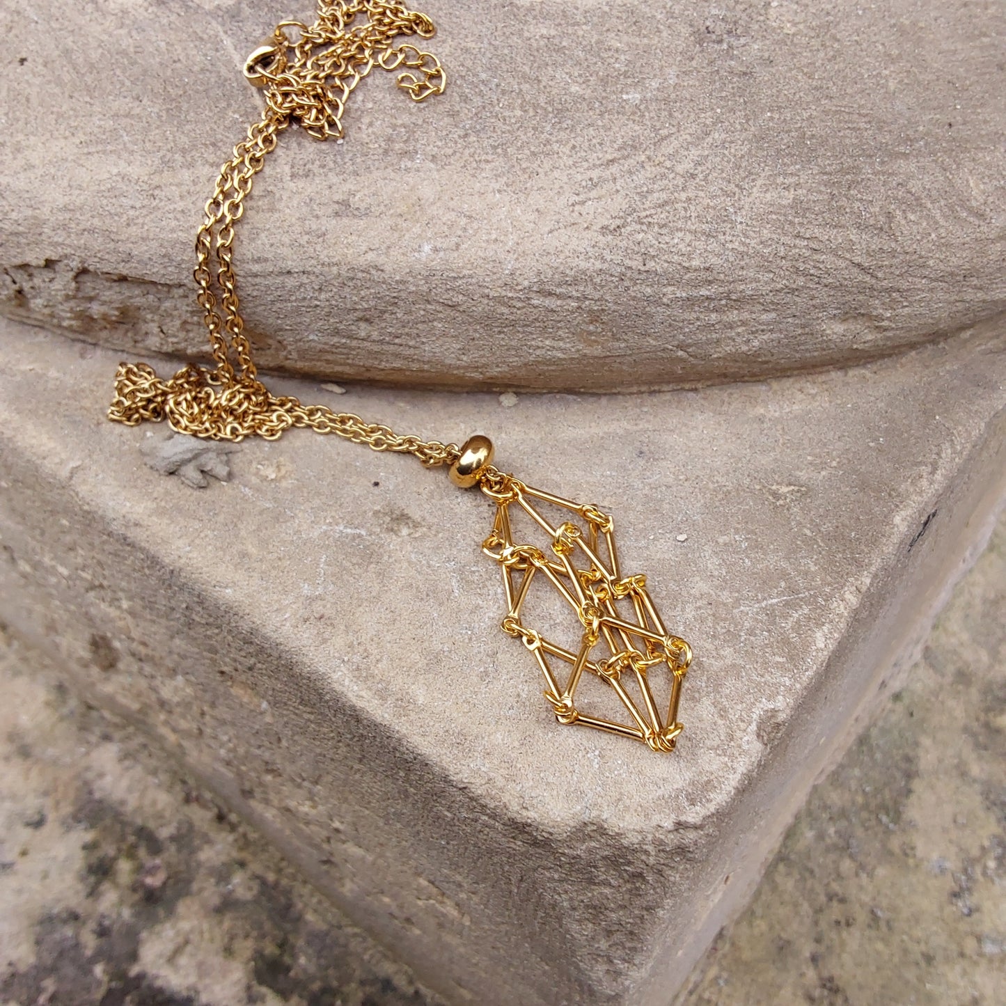 Collier filet en acier inoxydable dorée