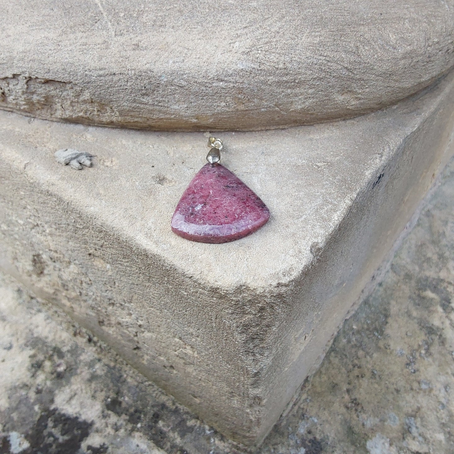 Pendentif rhodonite