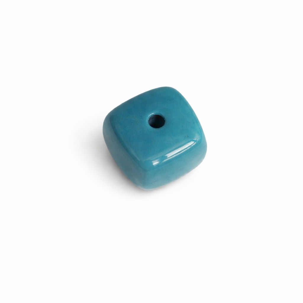Perle cube arrondi bleu canard