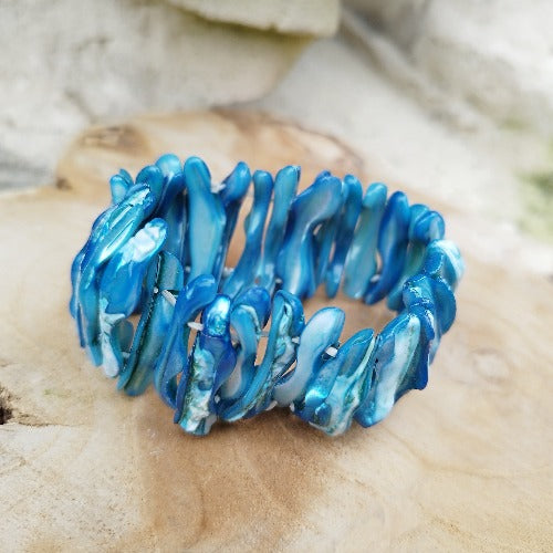 Bracelet en nacre teintée