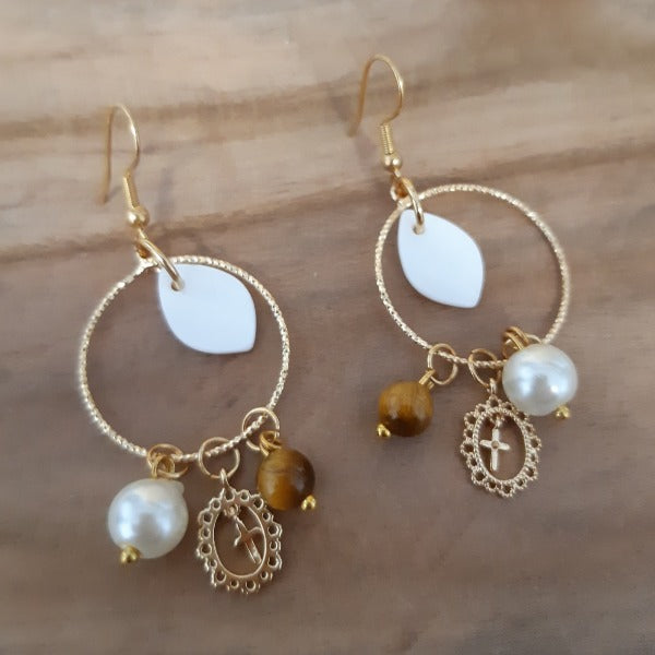 Boucles d'oreilles acier ,nacre ,œil de tigre.