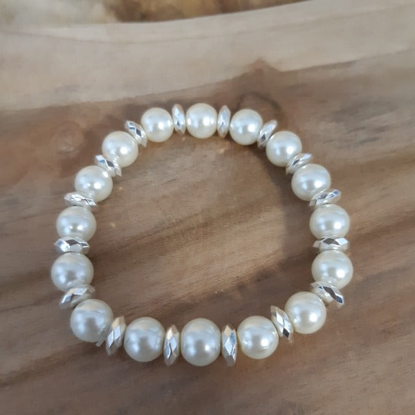 Bracelet en perles et acier