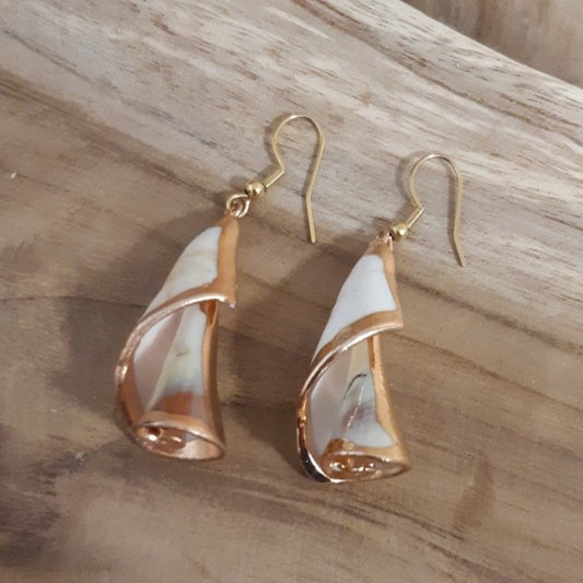 Boucles d'oreilles coquillages acier doré