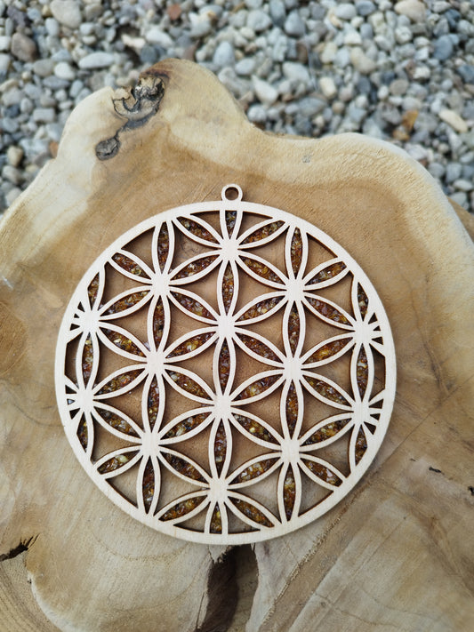 Décoration en bois découpé "fleur de vie"