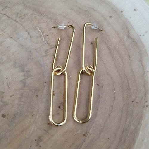 Boucles d'oreilles en acier