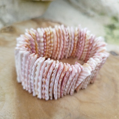 Bracelet en nacre teintée