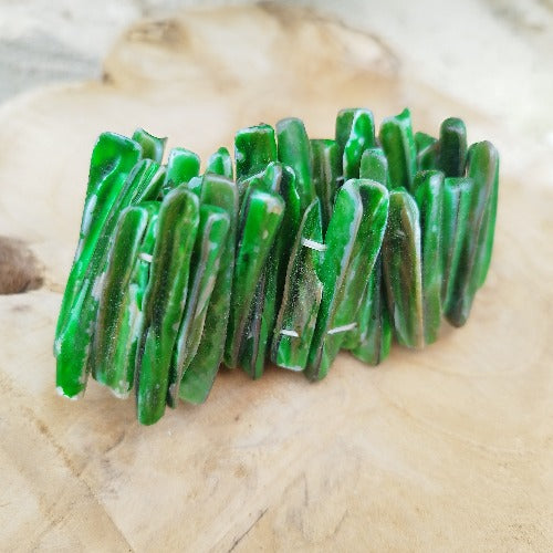 Bracelet en nacre teintée